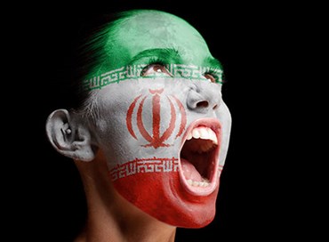 Iran: la “rivolta dei veli” e le crepe del regime