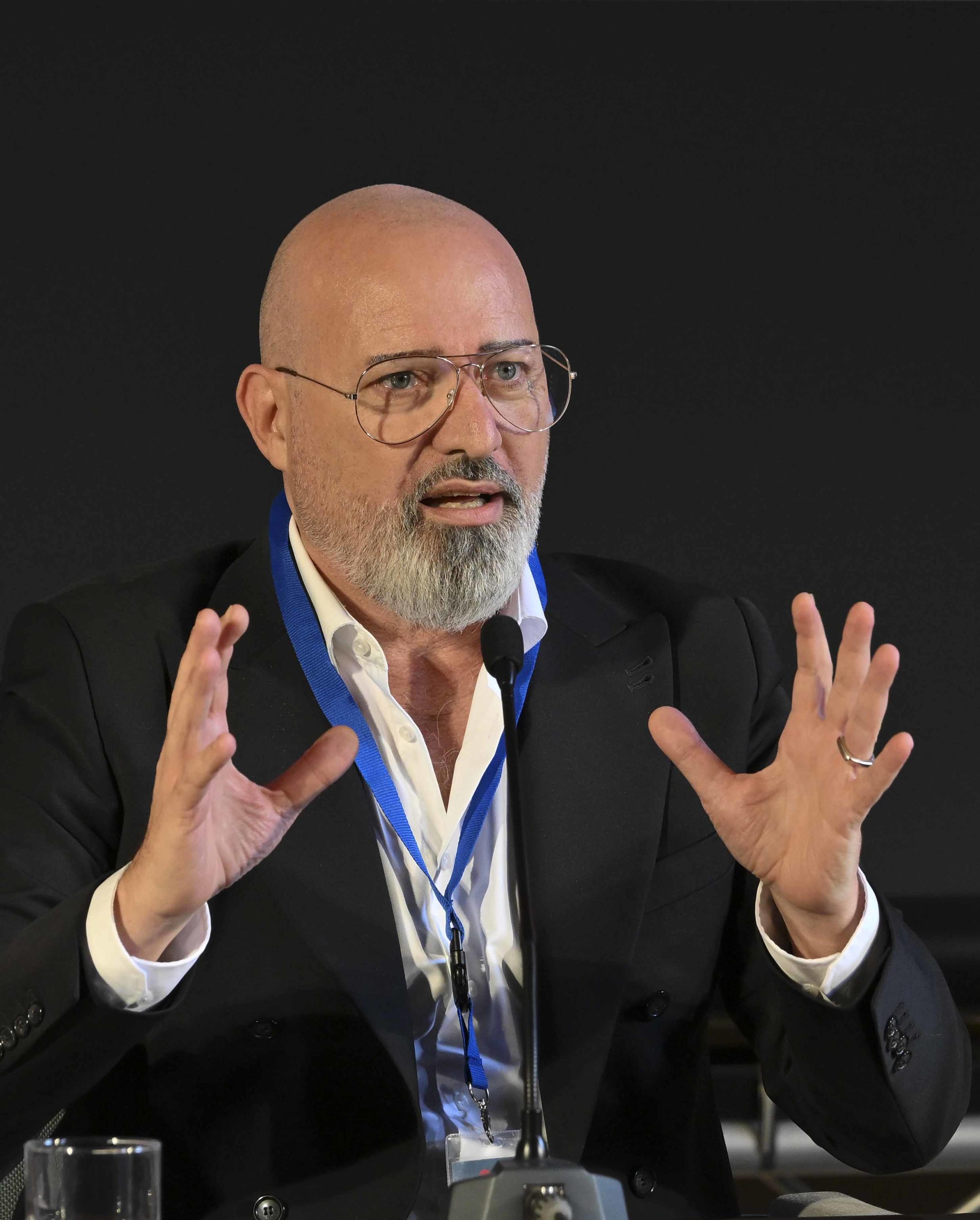 Congresso Pd, Bonaccini: “Non andiamo oltre marzo”