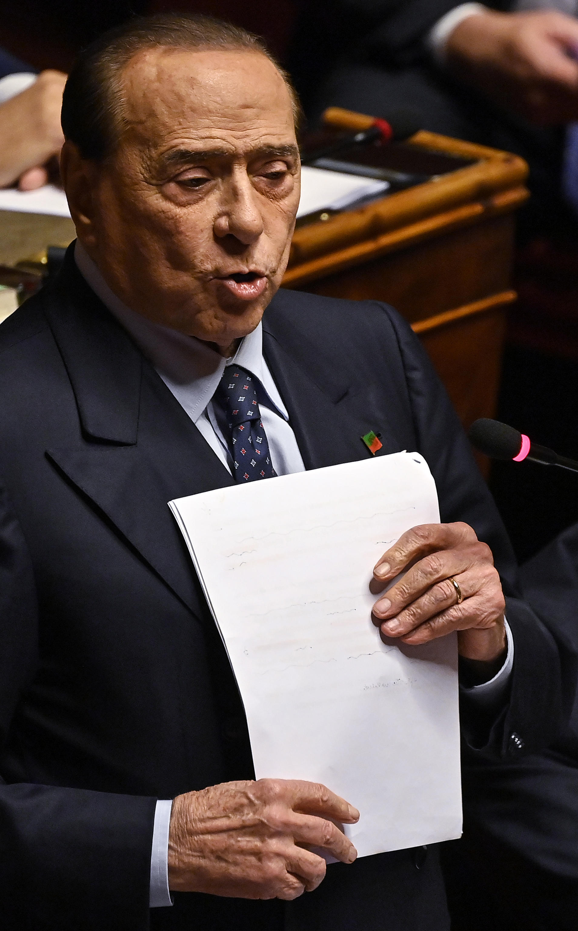 Berlusconi: “Lavoreremo con lealtà”