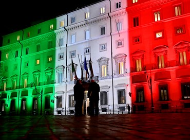 Il tricolore, la bandiera e la fiamma