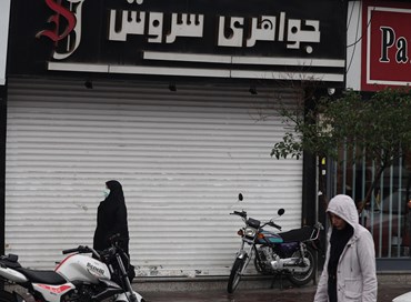 Proteste in Iran, scioperi e negozi chiusi