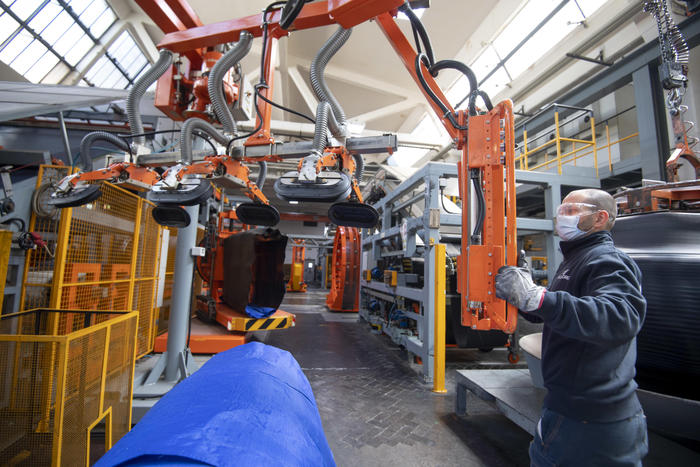 Cresce il Pil, ma occhio al 2023