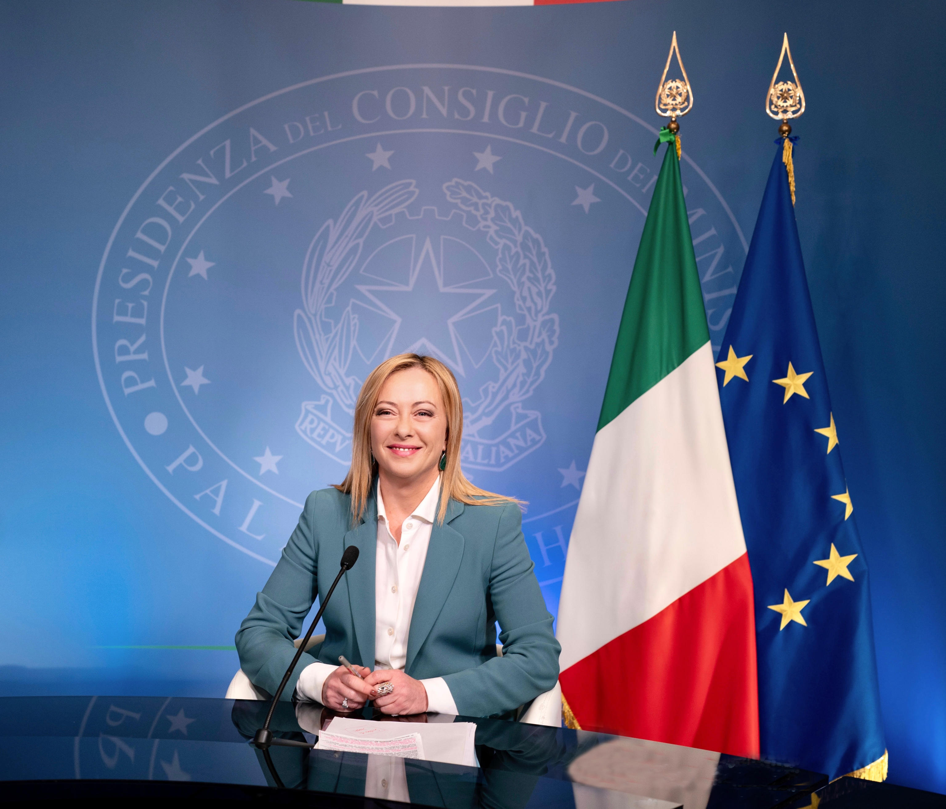 Avviso di sfratto al governo: la presidente Meloni si attrezzi!