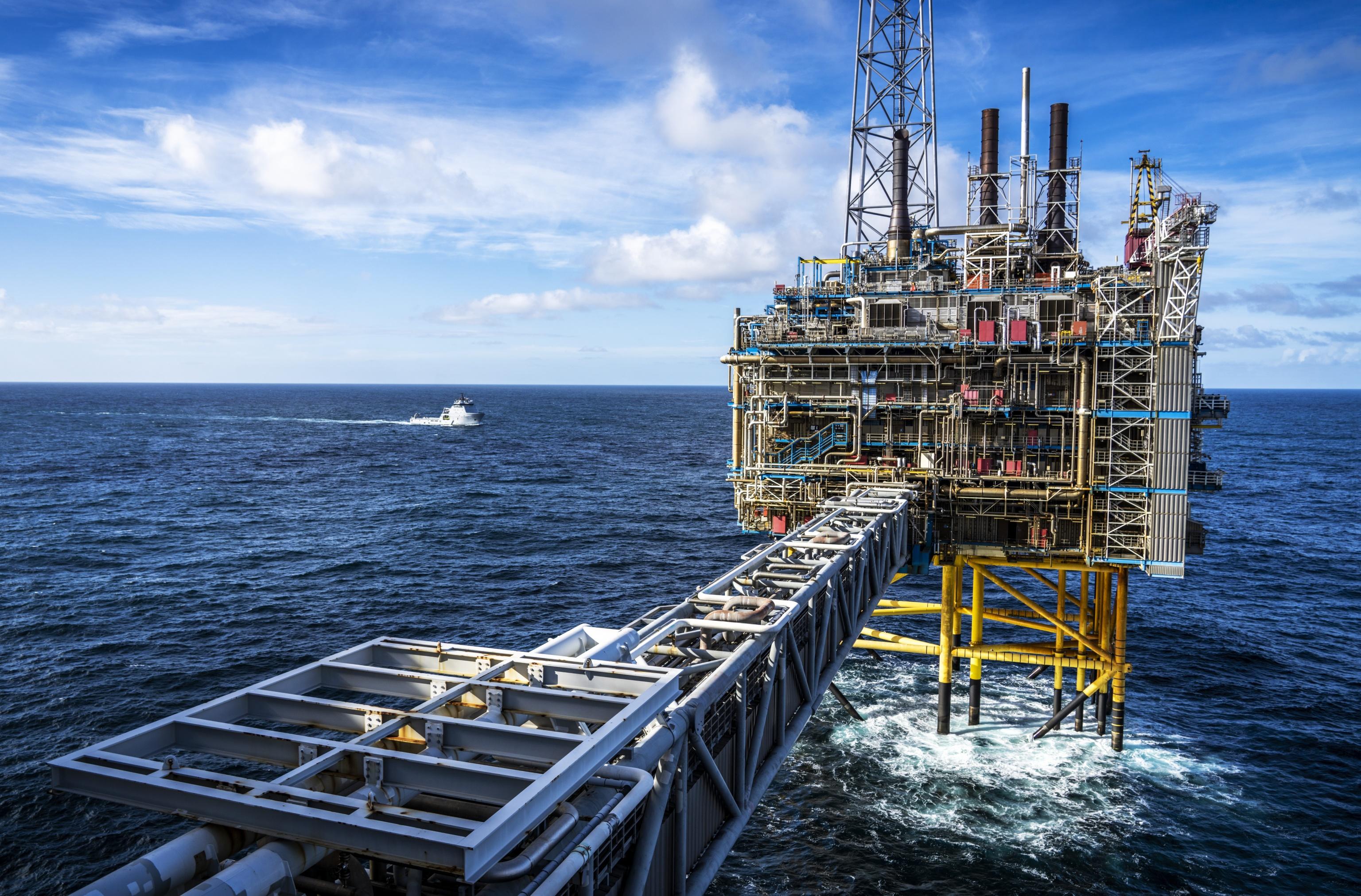 Ogni storia è storia contemporanea perché la stupidità si ripete