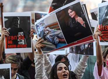 Iran: perché il regime ha i giorni contati