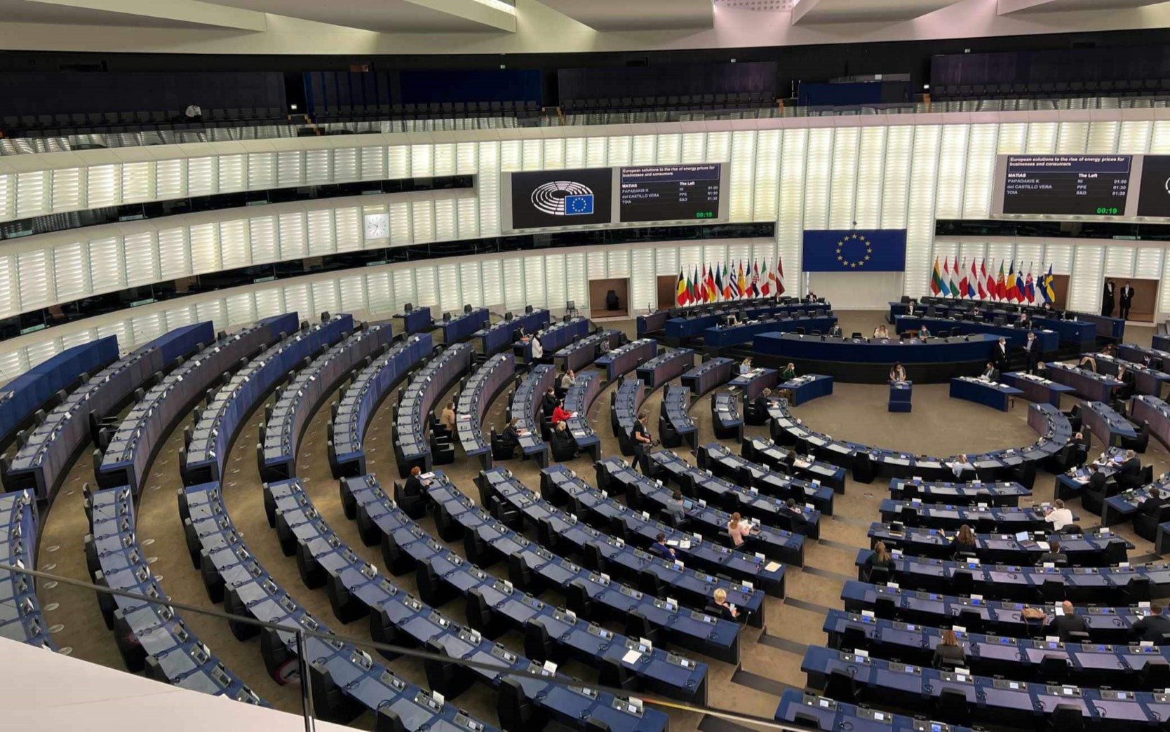Bruxelles, Pm: “Parlamentari Ue a libro paga del Qatar”