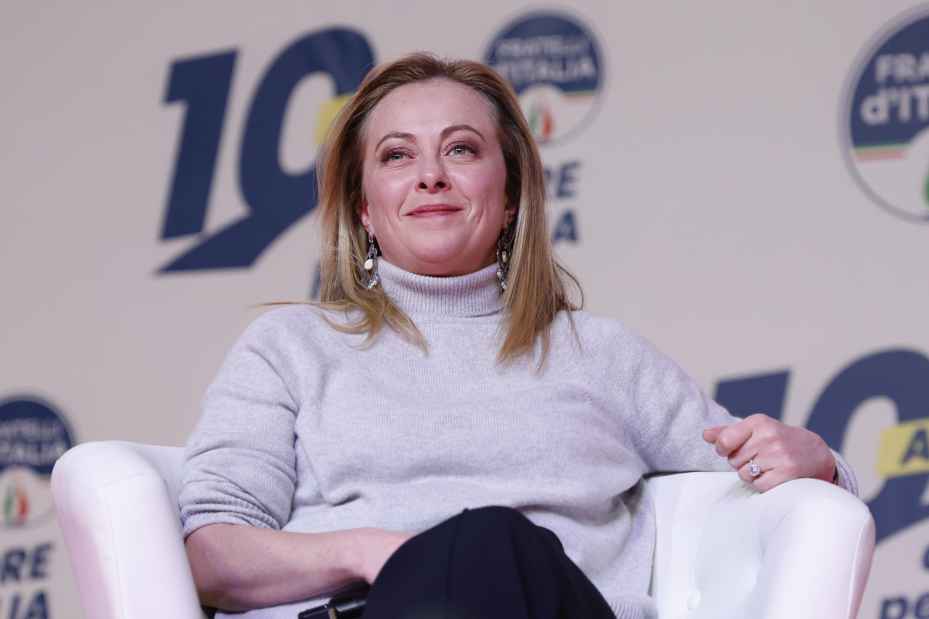 Il governo di centrodestra e la tagliola del “vincolo esterno”