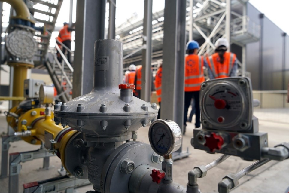 Tetto ai prezzi del gas: c’è il rischio di bruciarsi