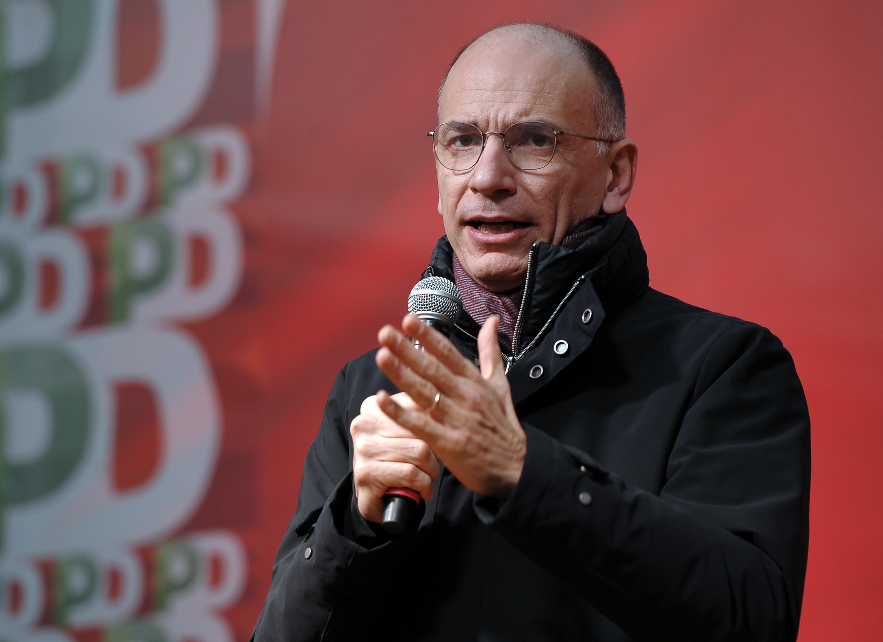 L’involuzione identitaria della sinistra