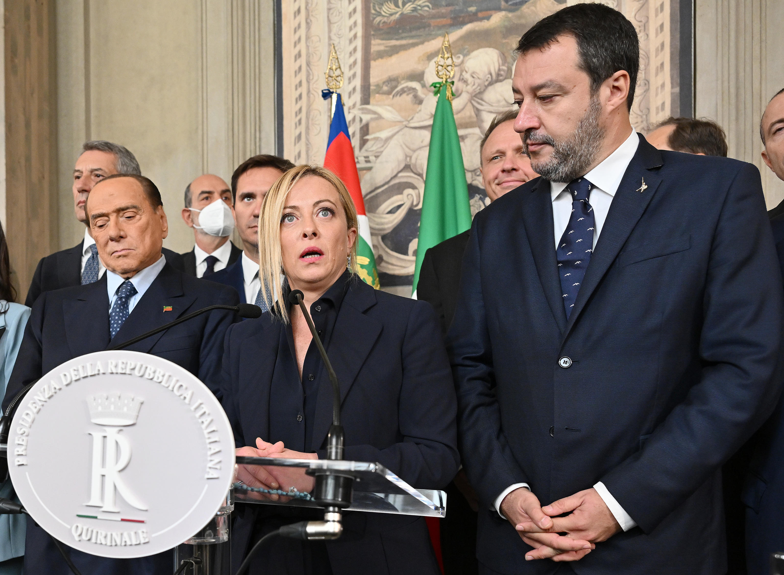 Il tripode e il Governo