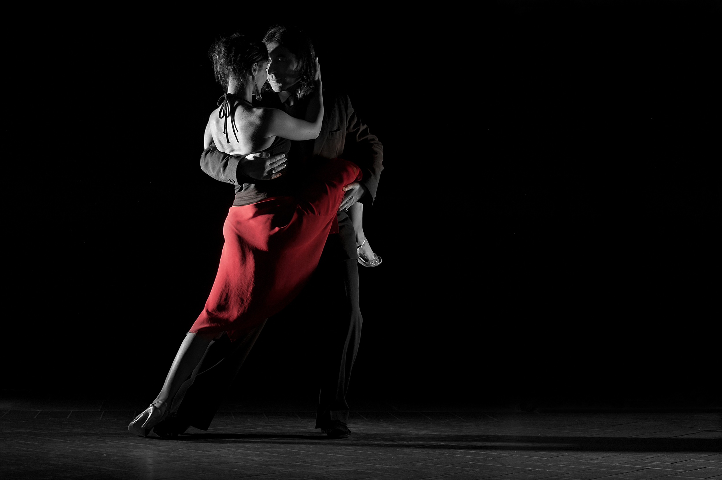 Un viaggio nel ballo con “Dieci passi di tango”