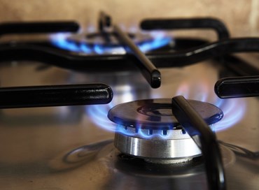 Clima e bollette di luce e gas, a qualcuno piace caldo