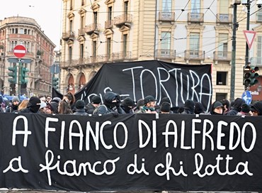 Cospito: istigare i violenti, mortificare i nonviolenti