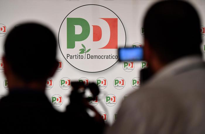 Iscrizioni sospette a Caserta: annullato tesseramento Pd