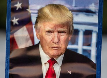 Meta riattiva i social a Donald Trump