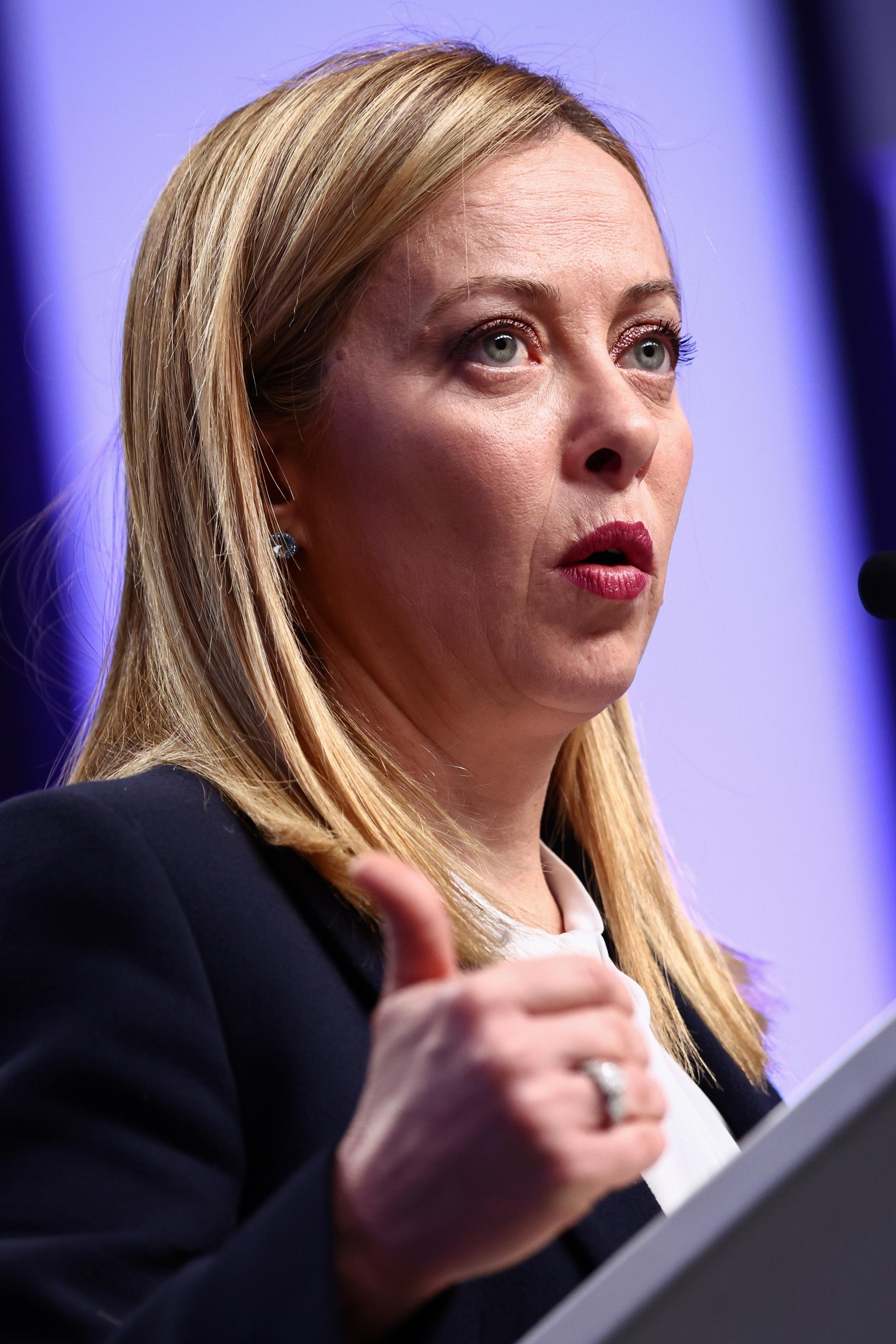 Consiglio Ue, Meloni: “Cambio di passo sui migranti”