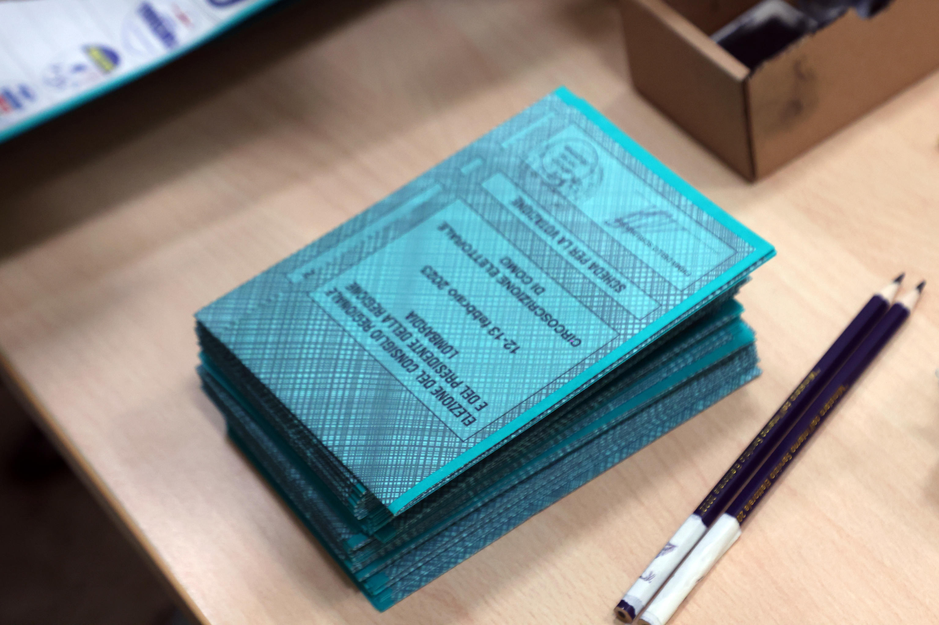 Regionali: centrodestra avanti