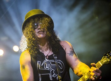 I Guns N’ Roses oggi verrebbero “automaticamente cancellati”, parola di Slash