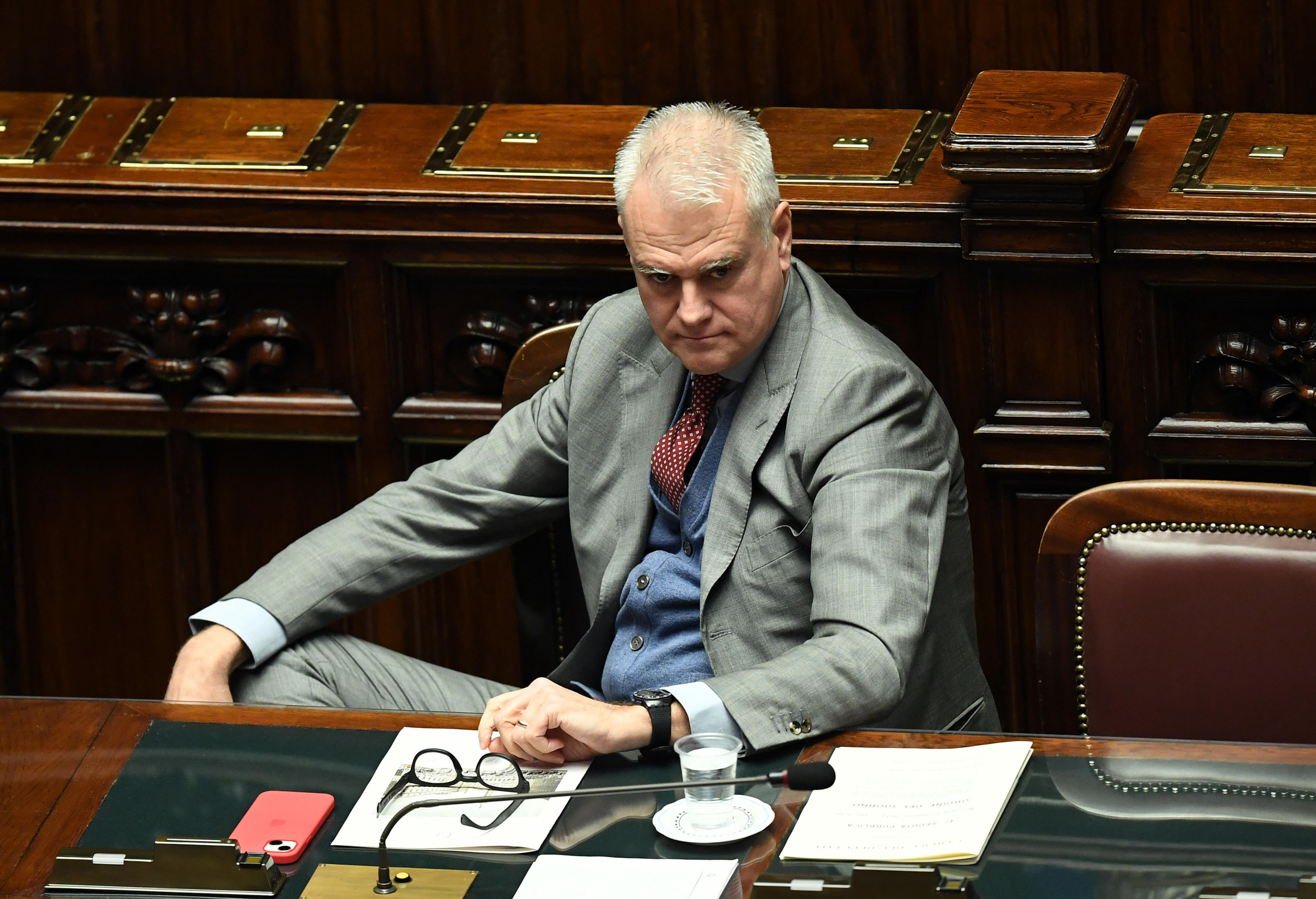 Pnrr, Zangrillo: “Tagliare l’eccesso di burocrazia”