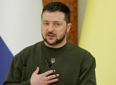 Zelensky: “Siamo più forti di un anno fa”