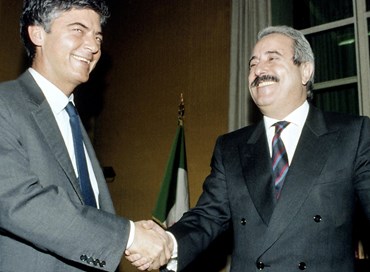 Martelli racconta la vicenda umana e intellettuale di Falcone