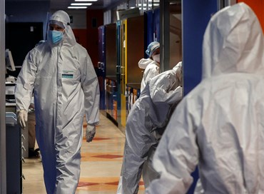 Il Covid “molto probabilmente” è nato in laboratorio