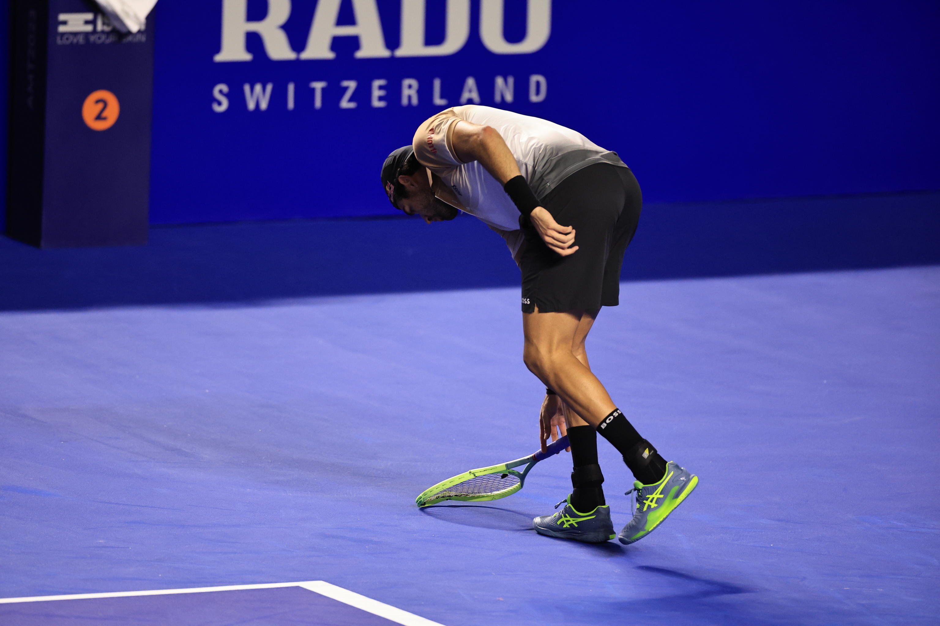 Incubo Berrettini: si ritira dopo sette game