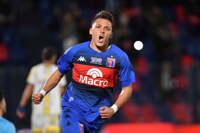 Chi è Mateo Retegui, il nuovo centravanti degli Azzurri