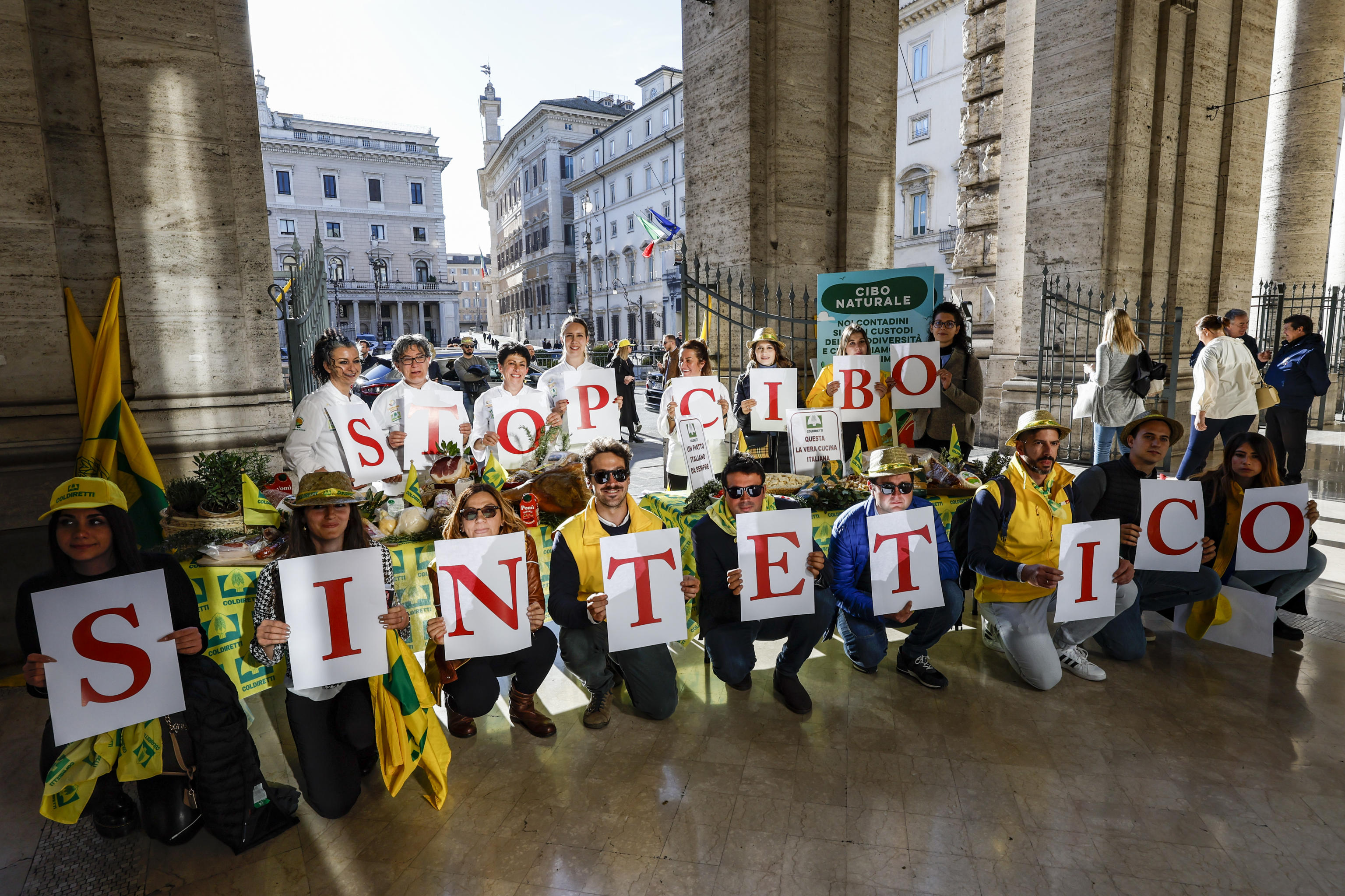 Cibo artificiale, il sub-umano contro l’Italia