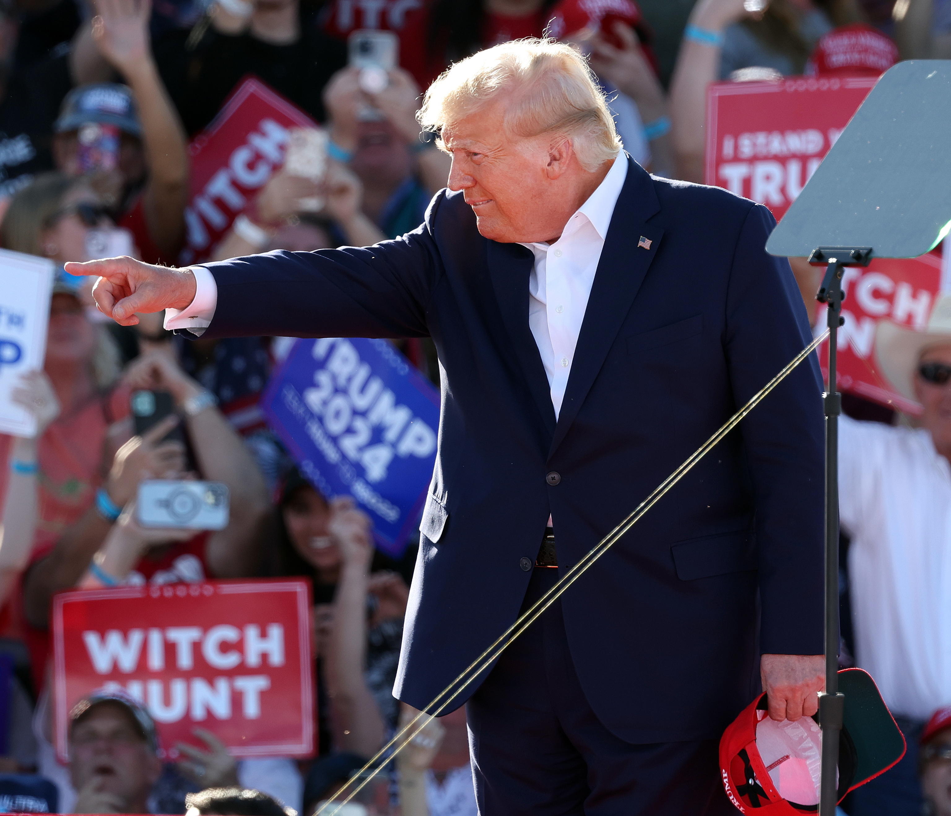 I Repubblicani fanno quadrato attorno a Trump