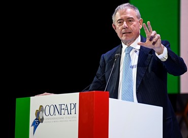 Urso: “Transizione ecologica non è un pranzo di gala”