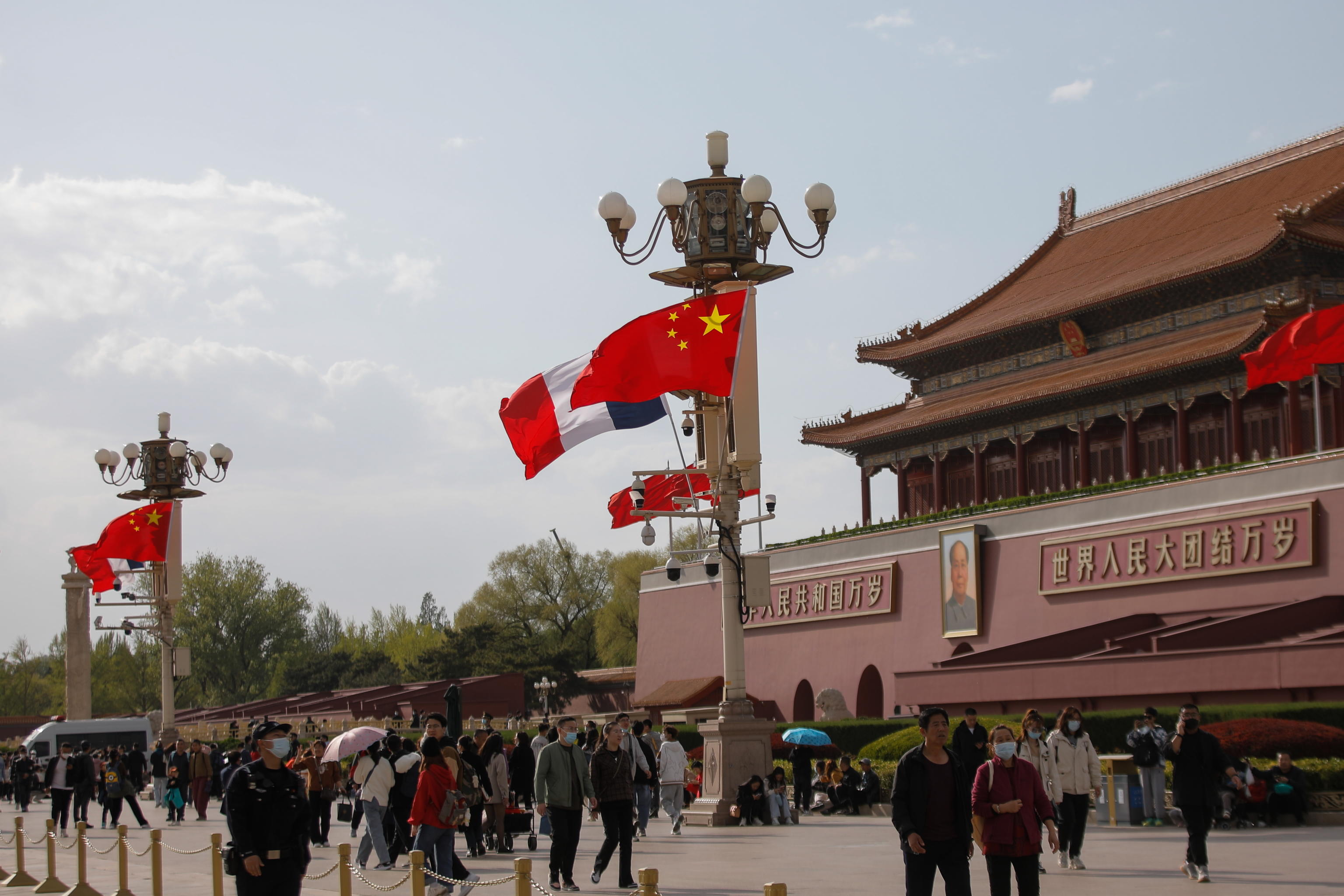 Ue in Cina per rilanciare i rapporti