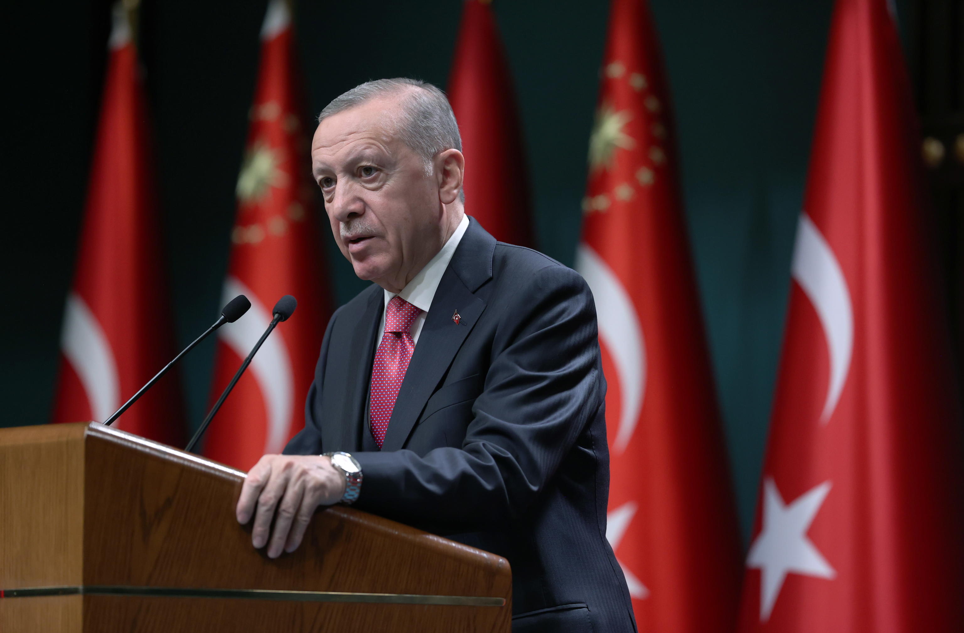 Turchia, manca un mese al voto: il piano di Erdogan