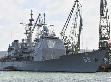 Allerta nel Mare di Taiwan, nave da guerra Usa attraversa lo Stretto