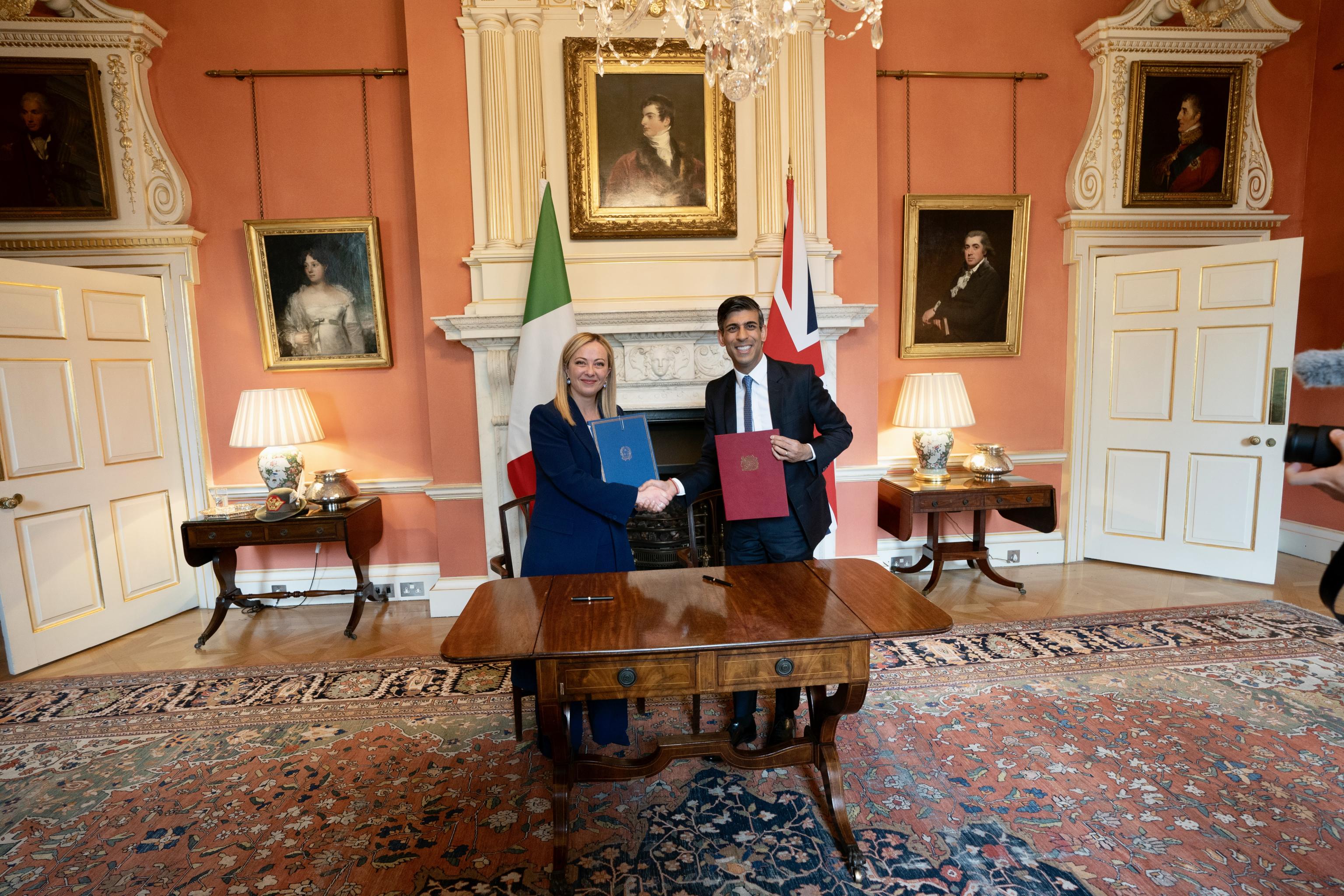 Migranti e conti pubblici: un asse Roma-Londra?