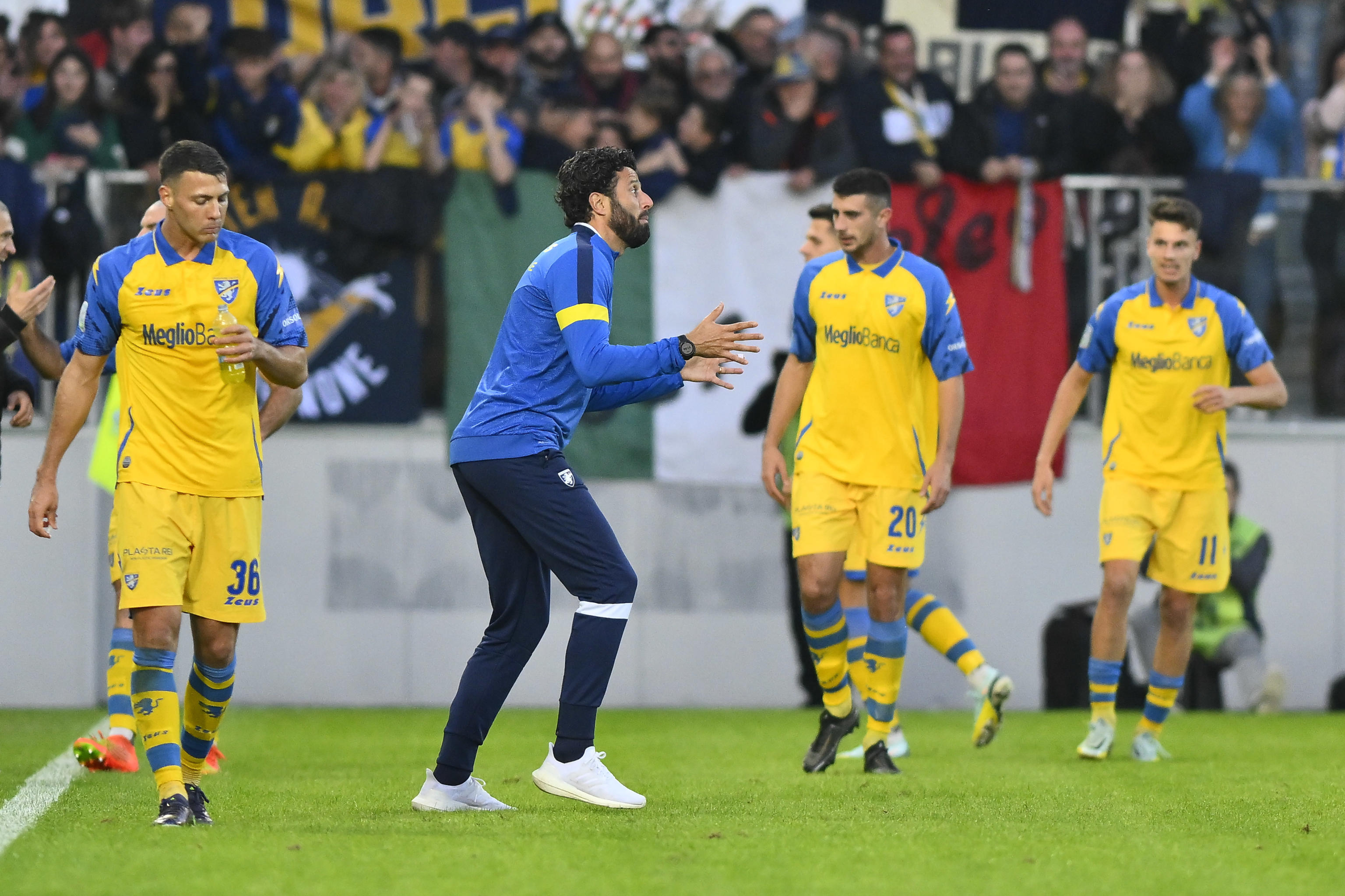 Fabio Grosso porta il Frosinone in Serie A