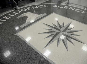 Russi delusi da Putin, la Cia prova ad arruolarli