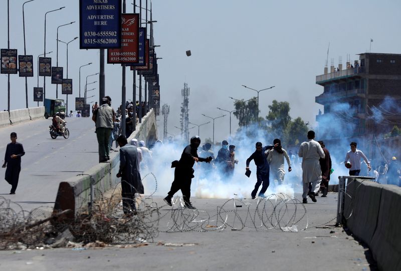 Pakistan: l’esercito fulcro della crisi politica