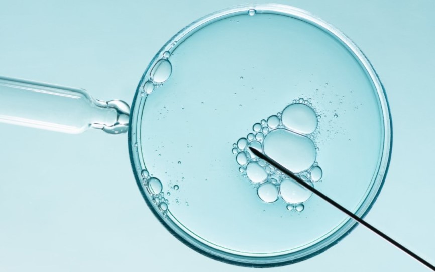 Regno Unito: nato con il Dna di tre genitori