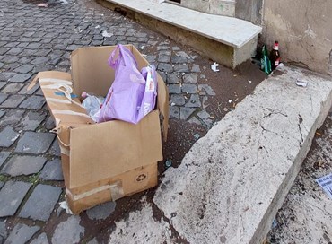 Il degrado nel centro di Roma: “Sindaco, vieni a farti un giro come turista”