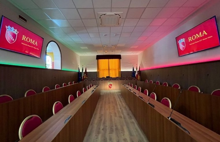 Bando alle sorelle dei consiglieri: imbarazzo nel Municipio di centrosinistra