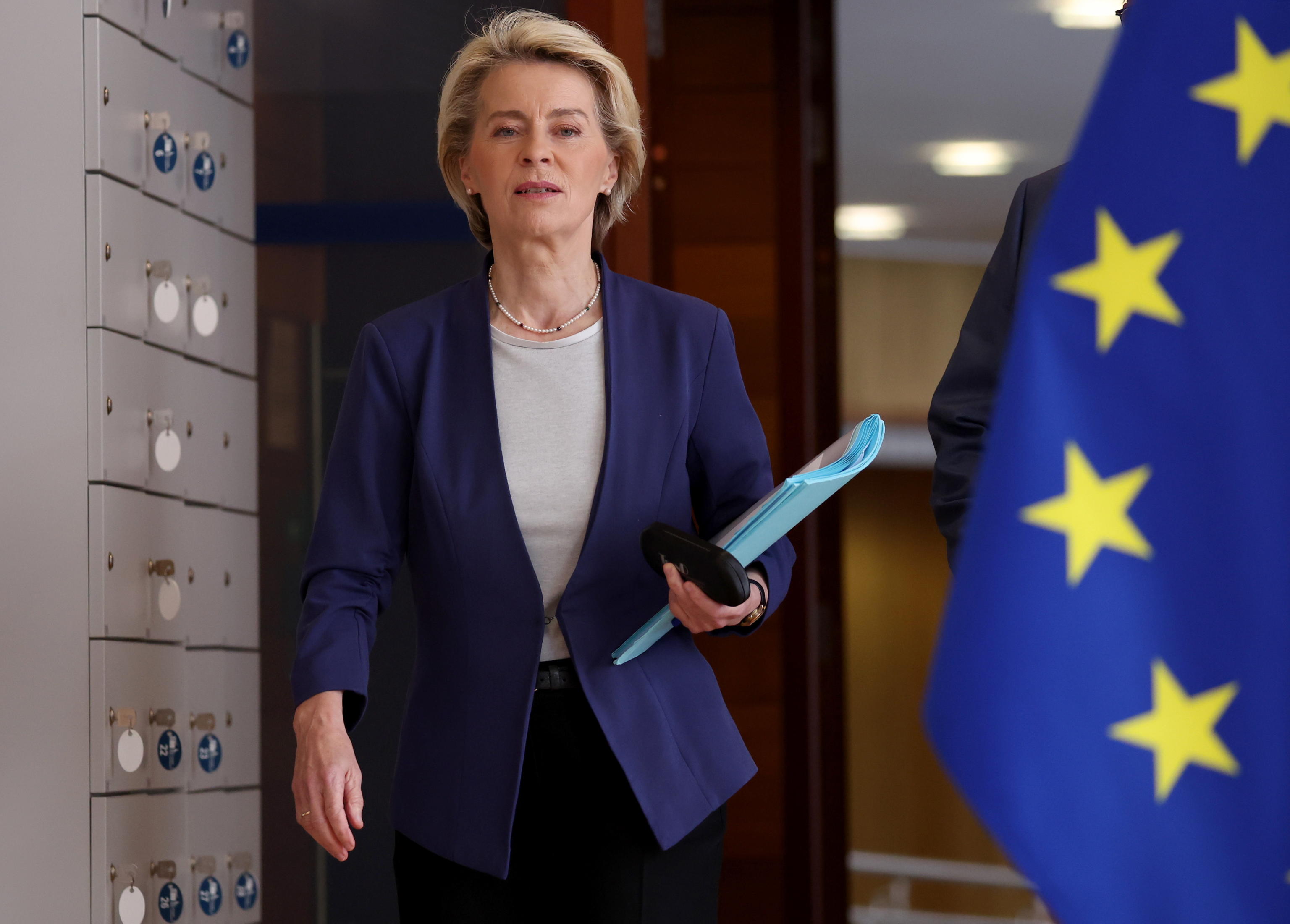 Von der Leyen: “L’Ue vuole la pace, ma che sia giusta per Kiev”