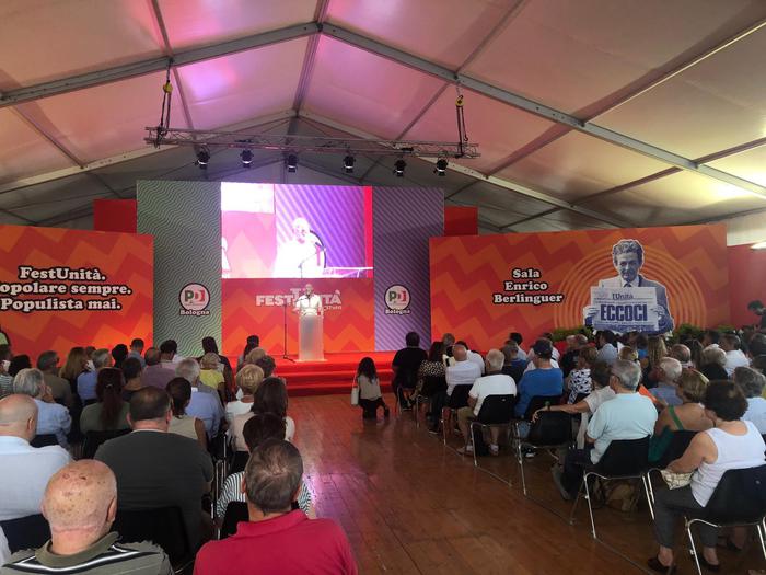 Il Pd e la festa senza Unità (il giornale)