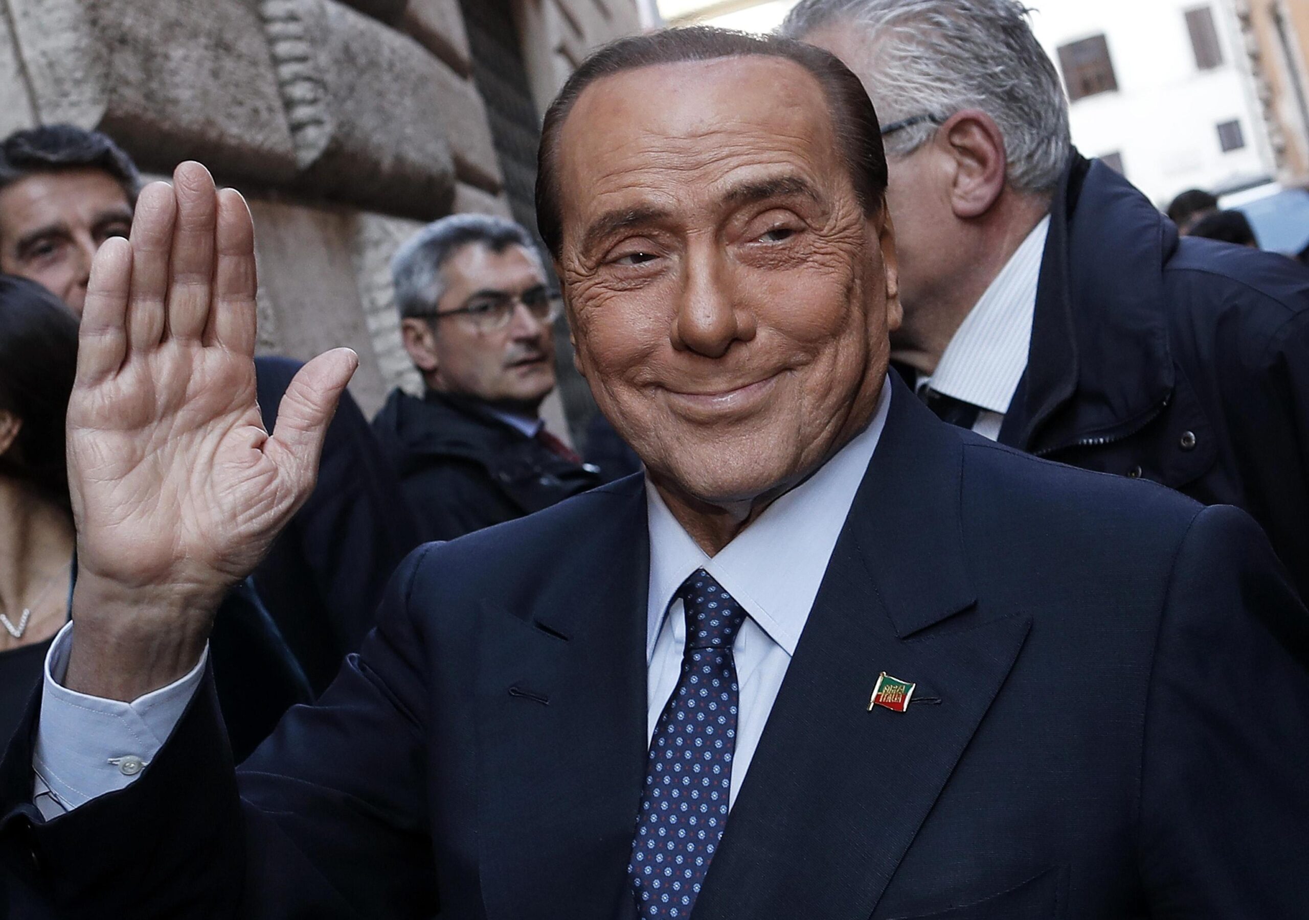 Silvio Berlusconi: esistere per vivere 
