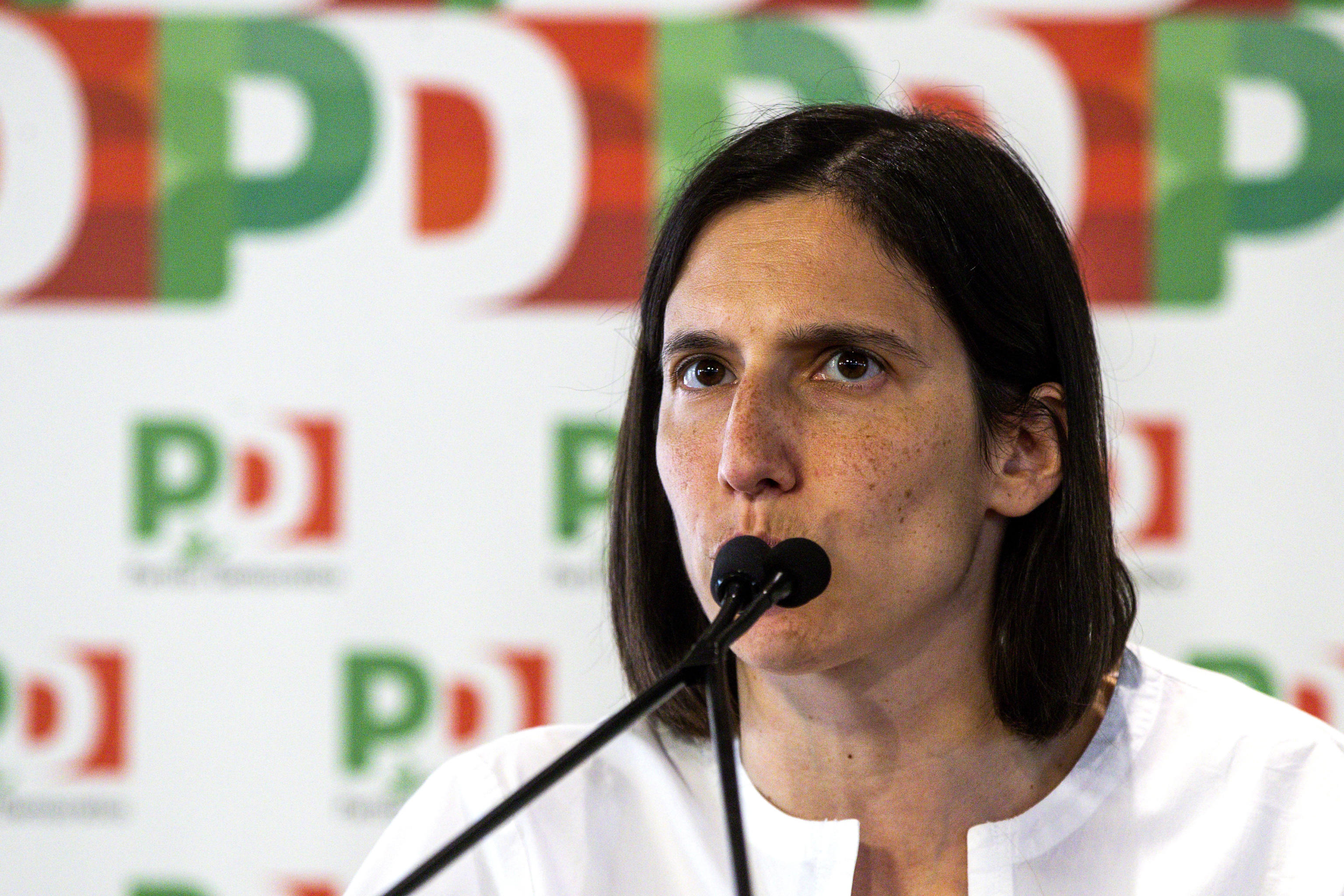 Elly se la prende con il partito “paternalista”