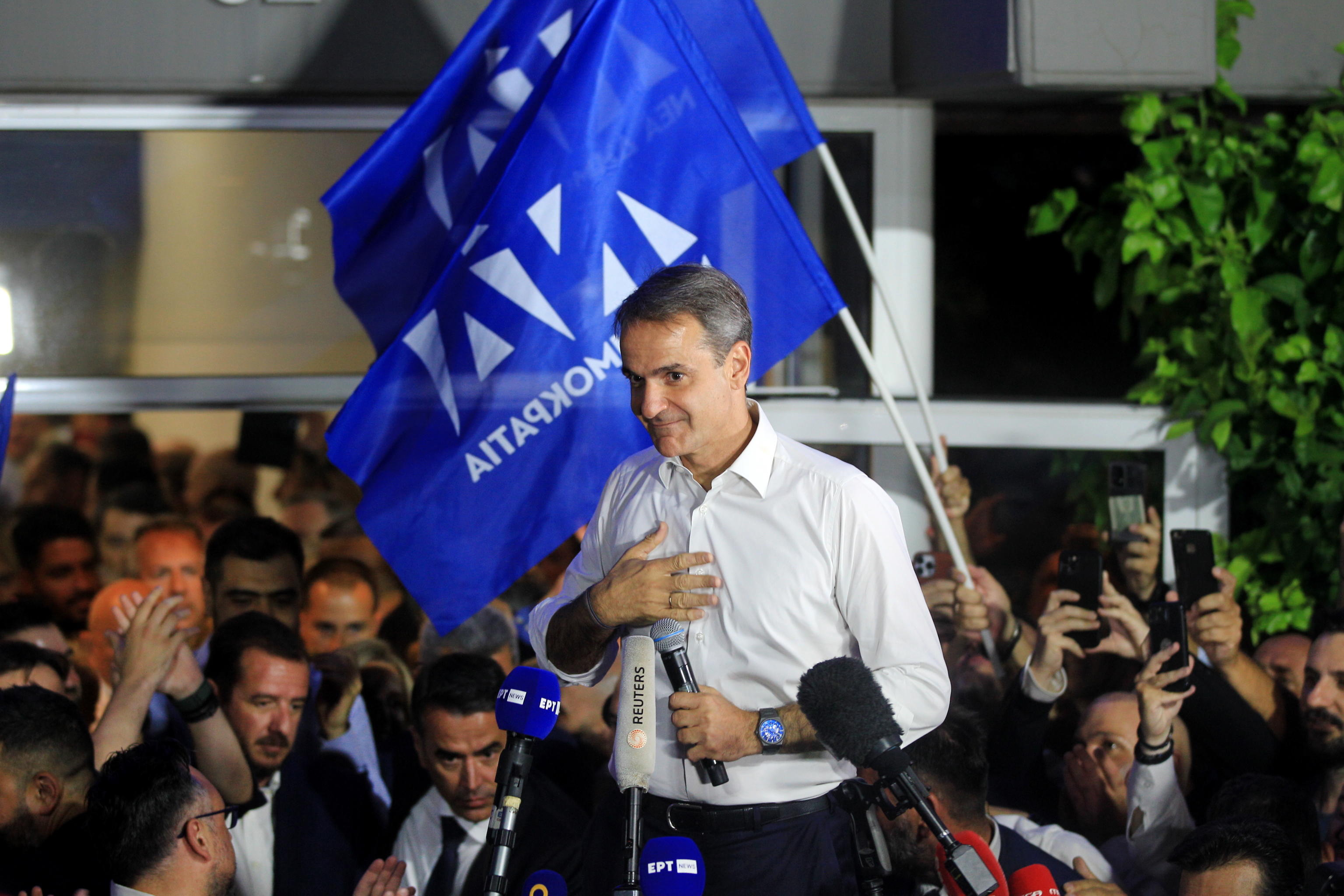 Grecia, il trionfo di Mitsotakis: la destra ha la maggioranza assoluta