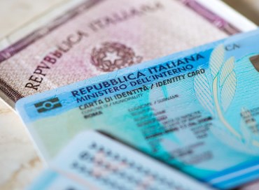 Voterò chi mi garantirà la carta d’identità elettronica in una settimana