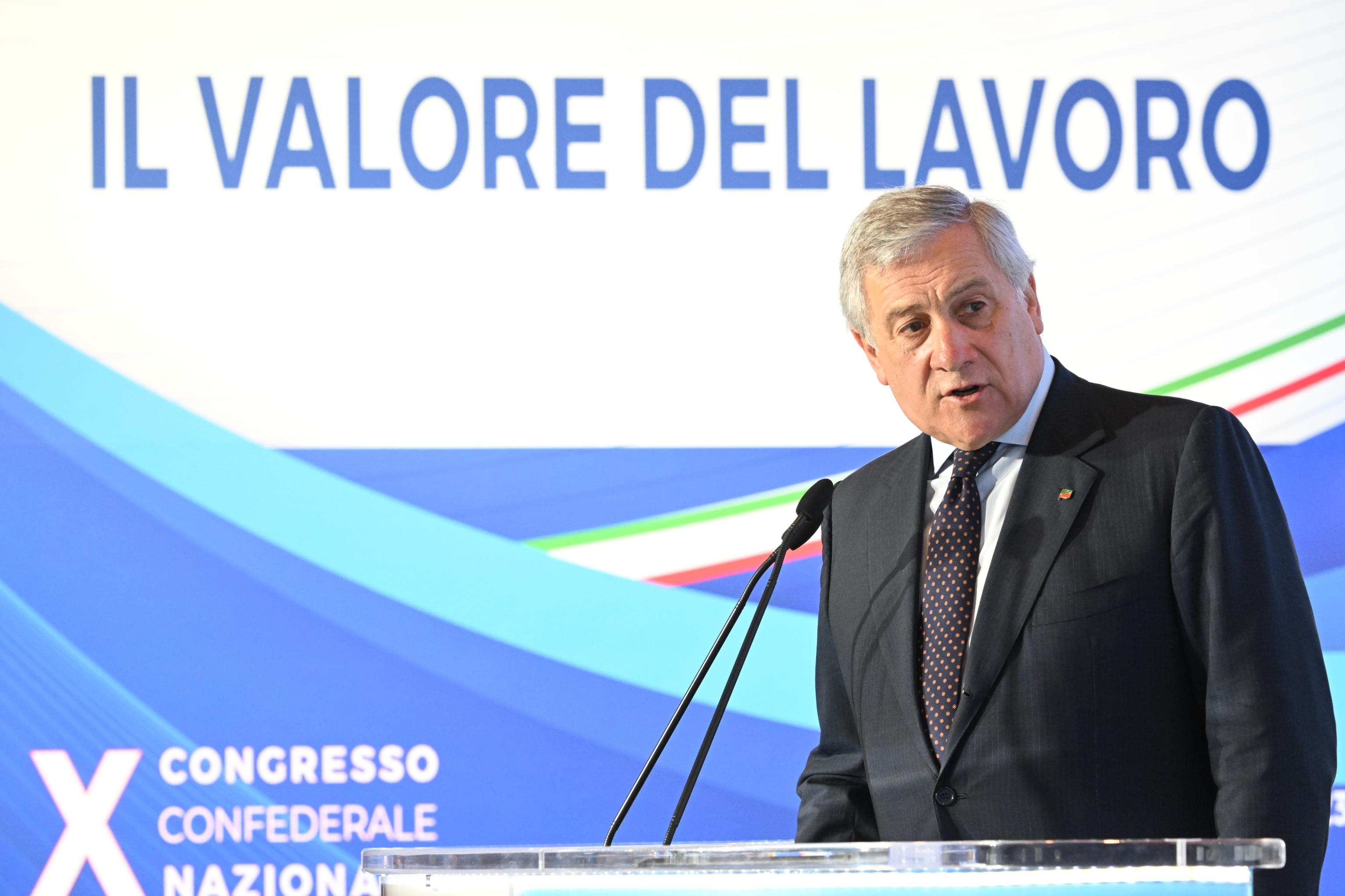 Nuovo rialzo dei tassi della Bce. Tajani: così si rischia la recessione