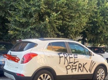 Free Park: a Roma la bomboletta spray contro la sosta selvaggia