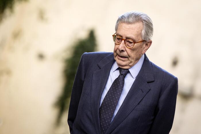È morto Arnaldo Forlani, storico leader della Dc